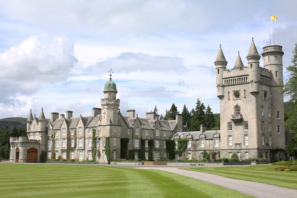 balmoral_castle.jpg