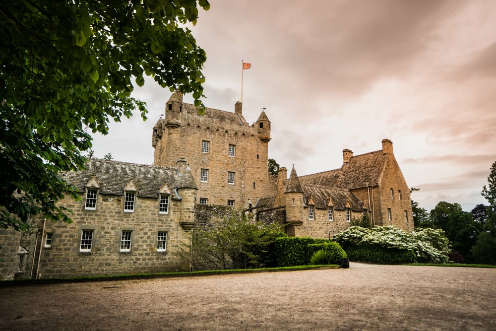 cawdor_castle.jpg